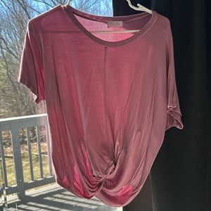 Purple size Medium pink lily knotted shirt